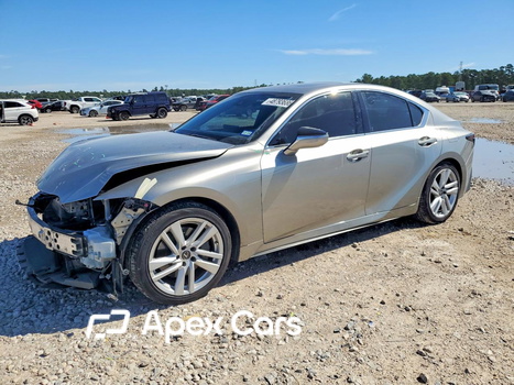 Lexus IS 2023 - Image 1 of 12