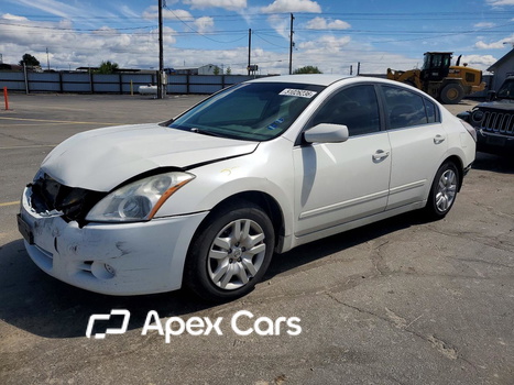 Nissan Altima 2012 - Image 1 of 13