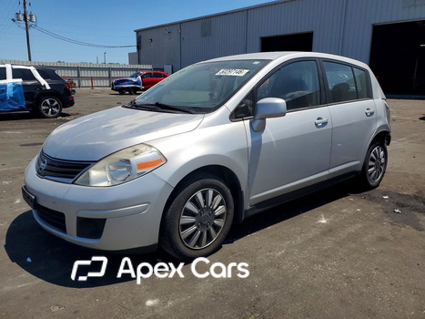 Nissan Versa 2010 - Image 1 of 12