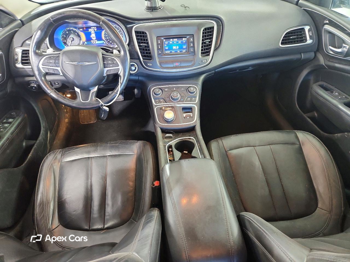 Chrysler 200 2015