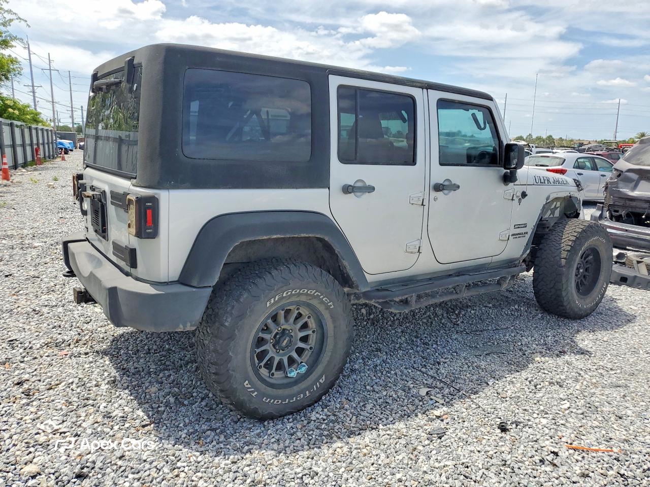 Jeep Wrangler 2011