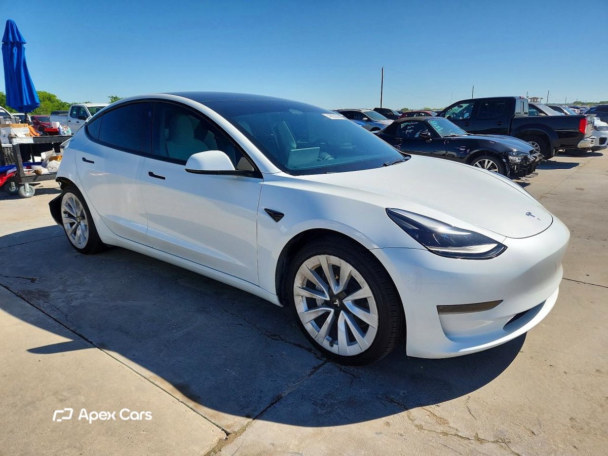 Tesla Model 3 2023