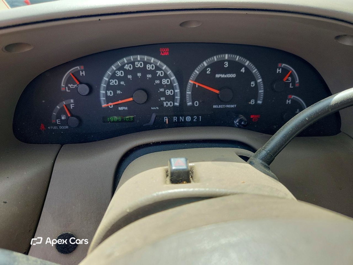 Ford Expedition 2001
