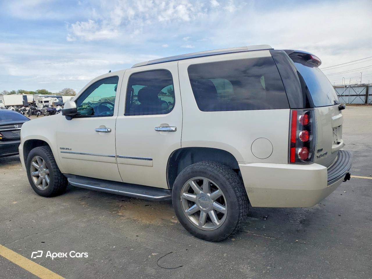 GMC Yukon 2011