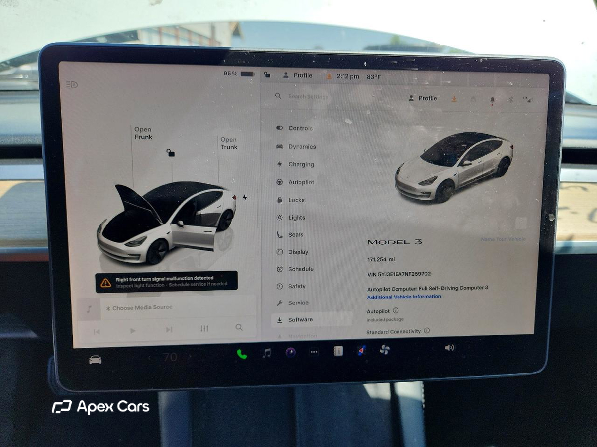 Tesla Model 3 2022