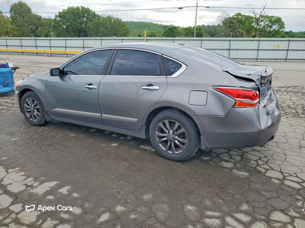 Nissan Altima 2015