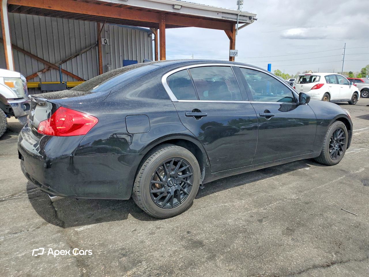 Infiniti G 2013