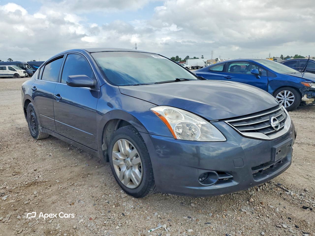 Nissan Altima 2012