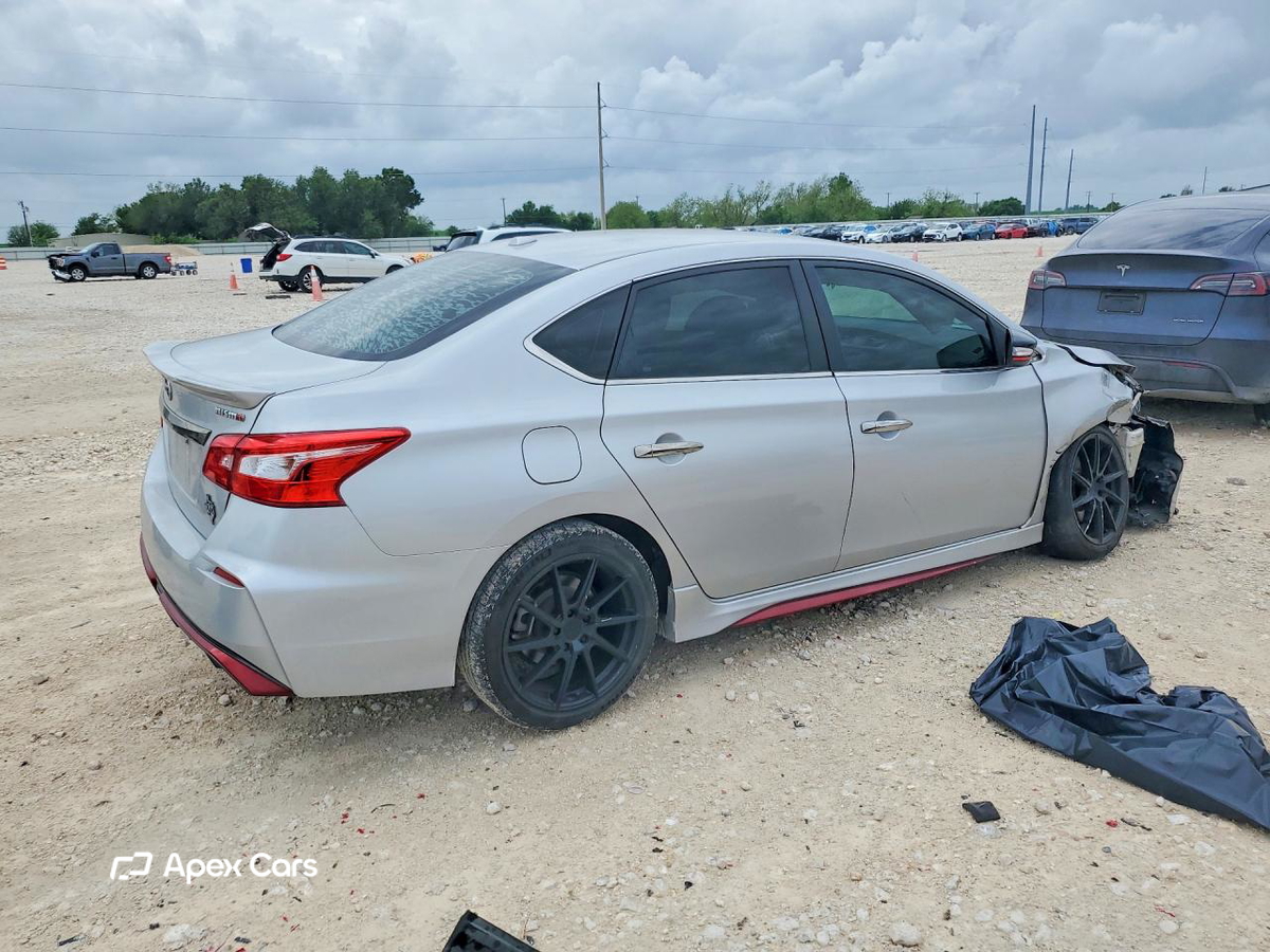 Nissan Sentra 2017