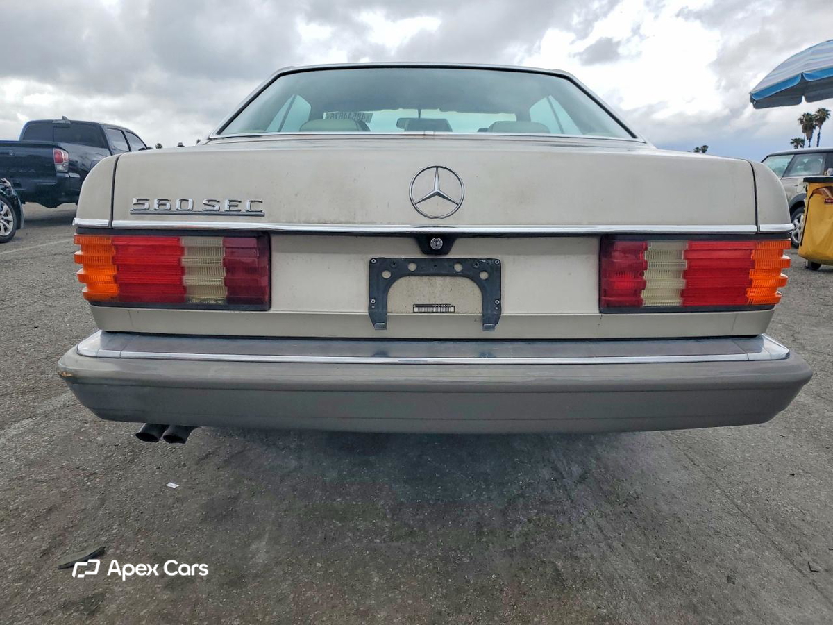 Mercedes-Benz  1990