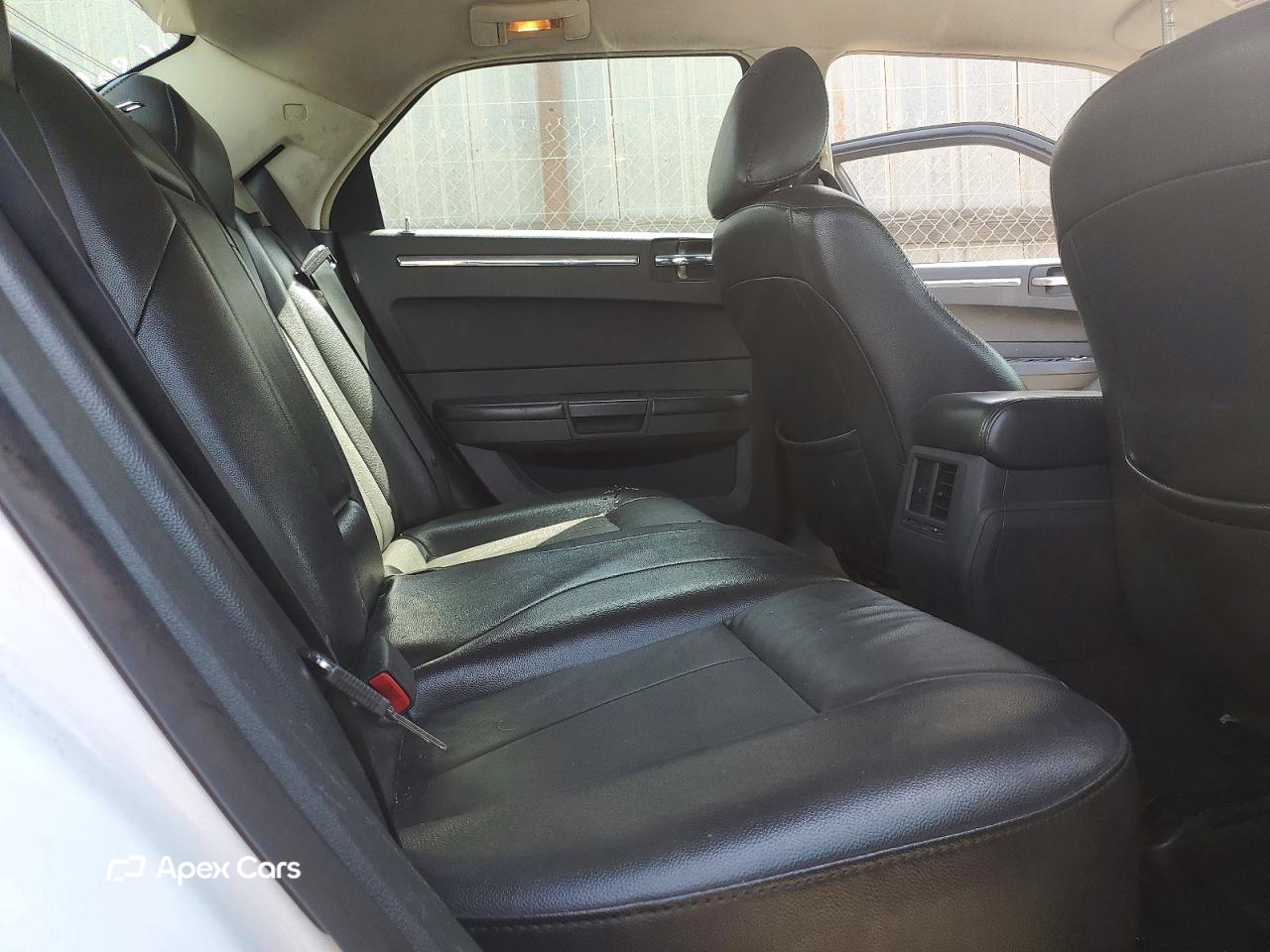 Chrysler 300 2010