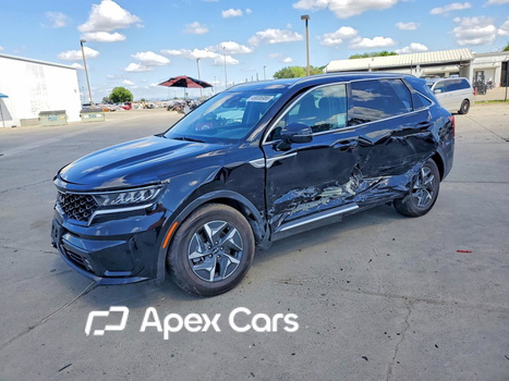 Kia Sorento 2023 - Image 1 of 15