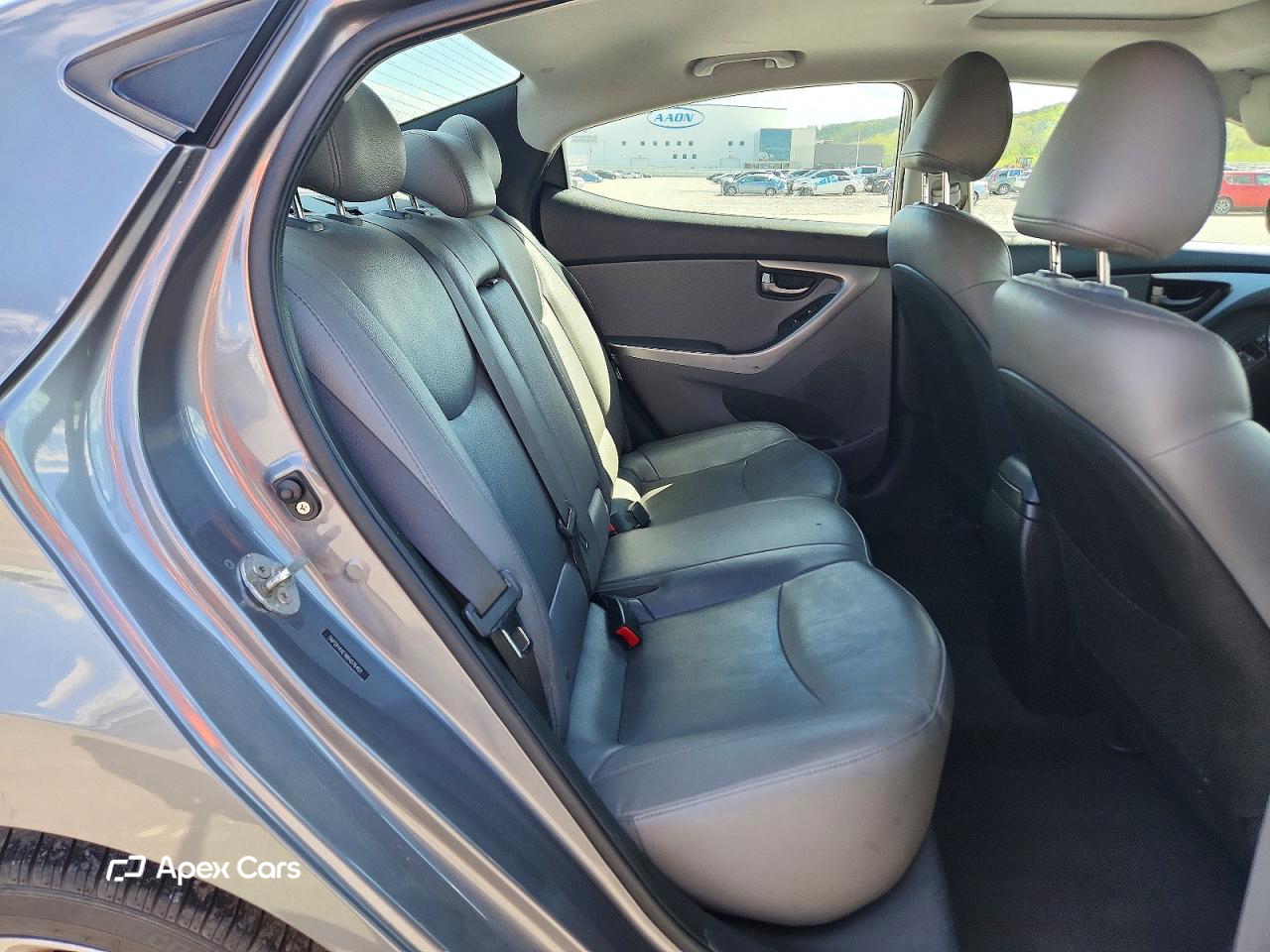 Hyundai Elantra 2011