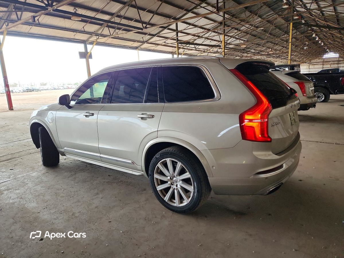Volvo XC90 2016