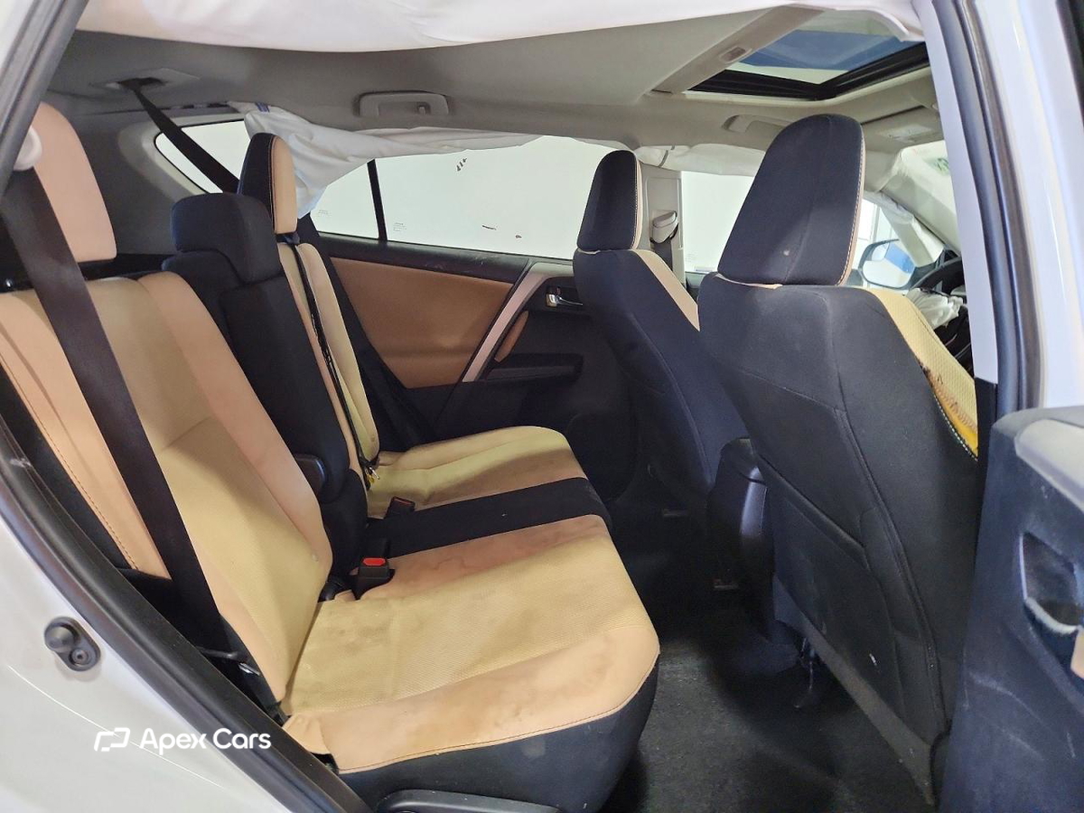 Toyota RAV 4 2016