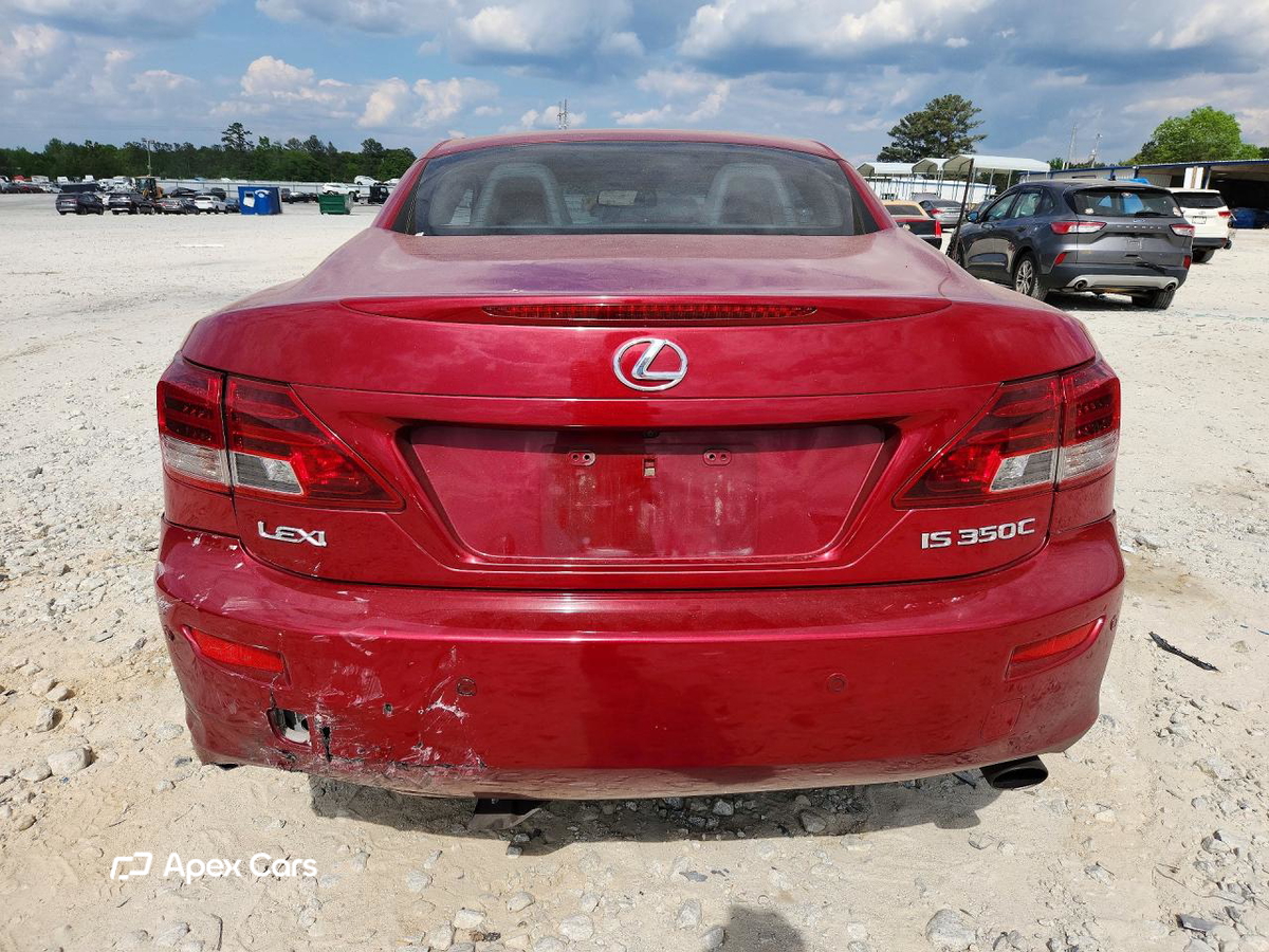 Lexus IS 2010