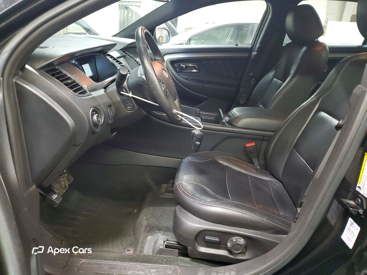 Ford Taurus 2015