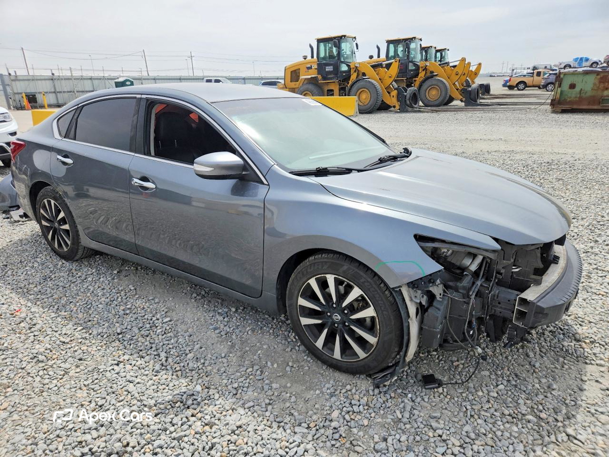 Nissan Altima 2018