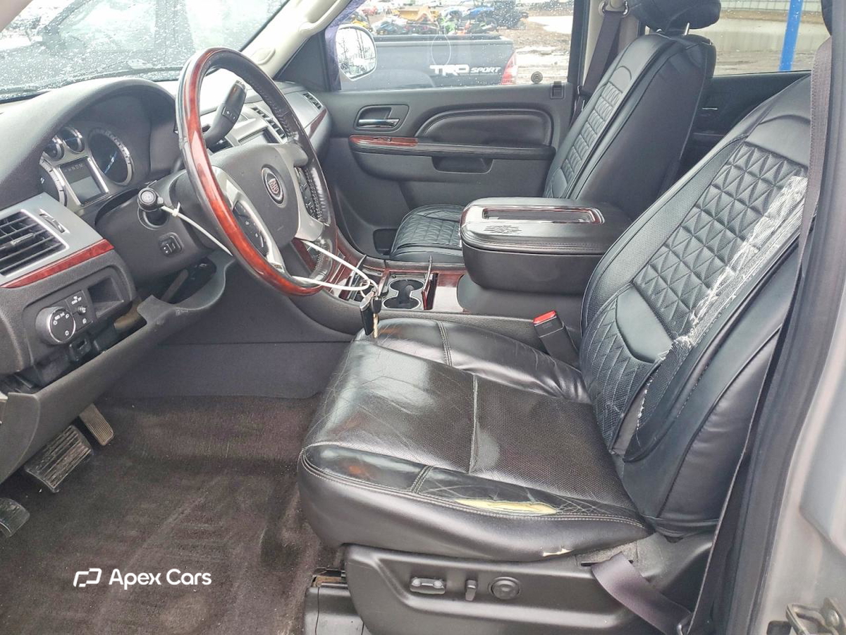 Cadillac Escalade 2012