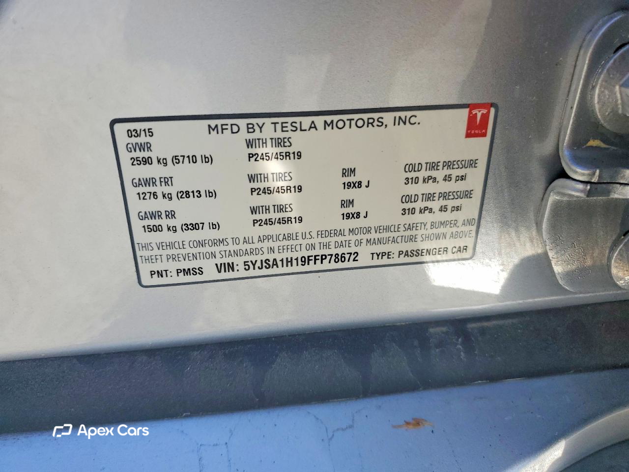 Tesla Model S 2015