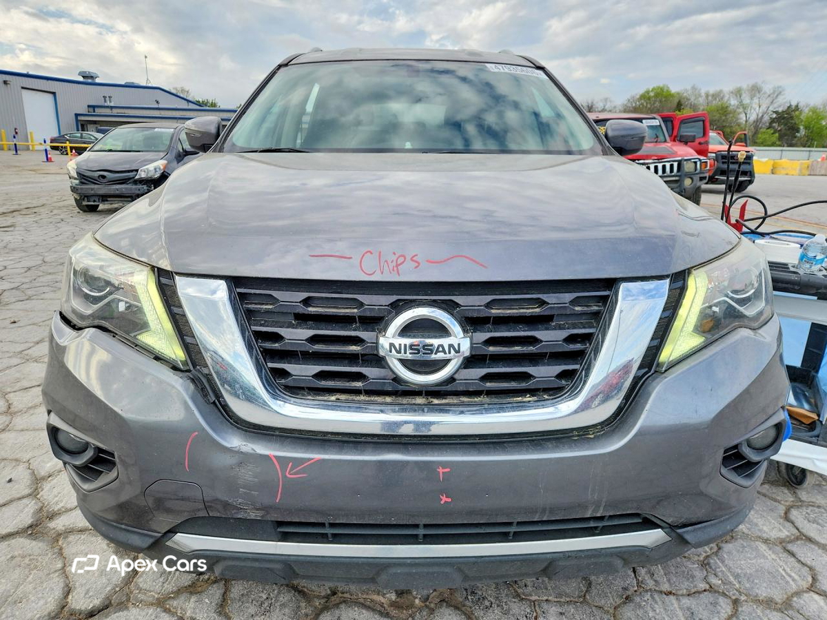 Nissan Pathfinder 2018