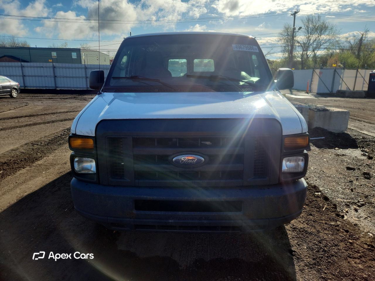 Ford Econoline 2013
