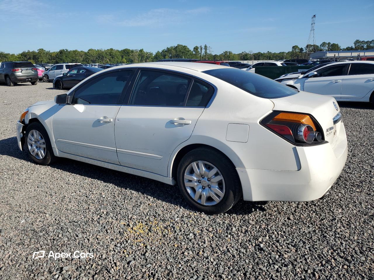 Nissan Altima 2012