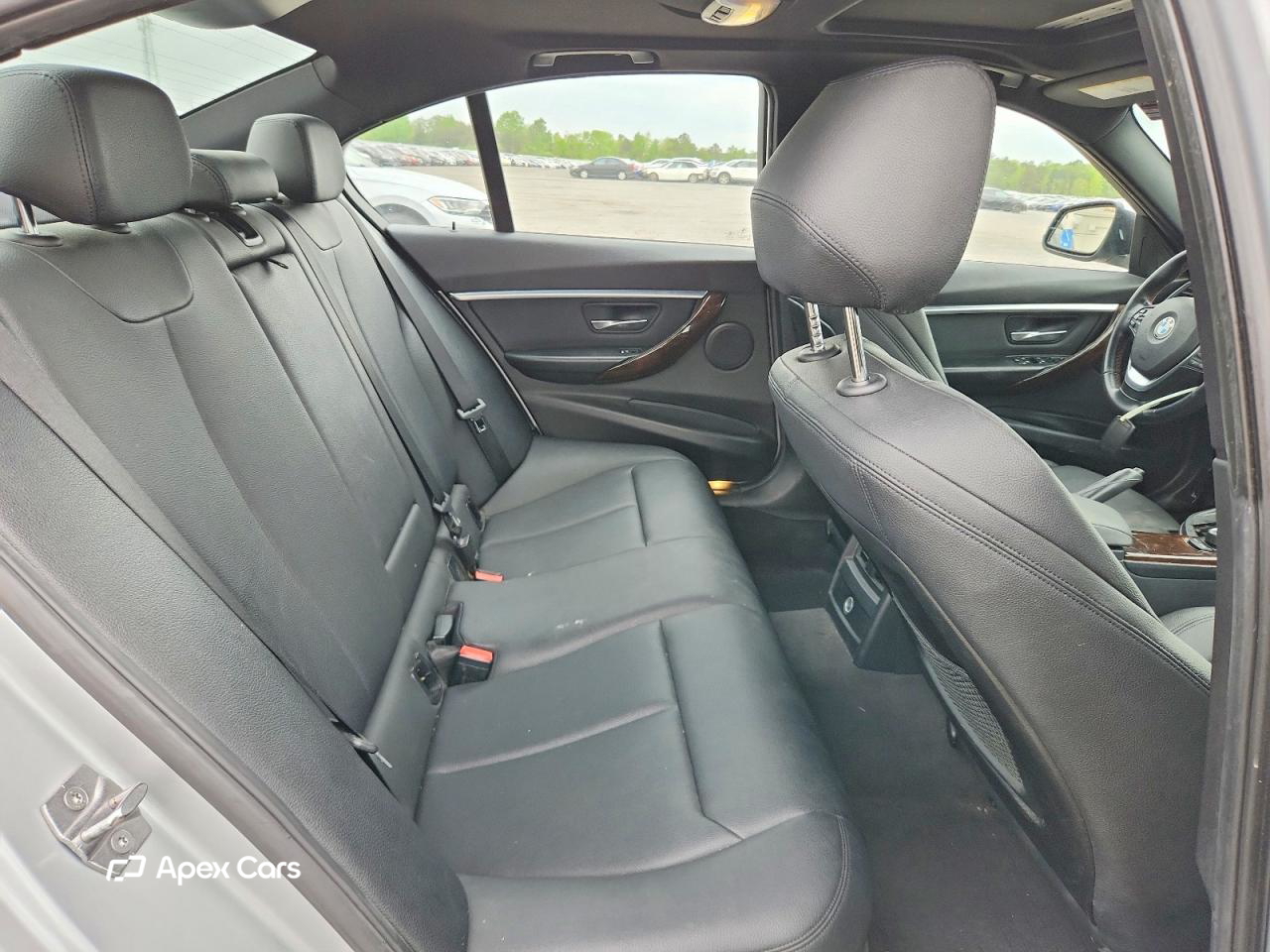 BMW Series 3 2016