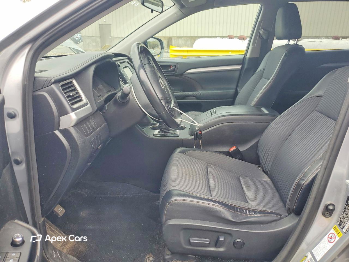 Toyota Highlander 2014