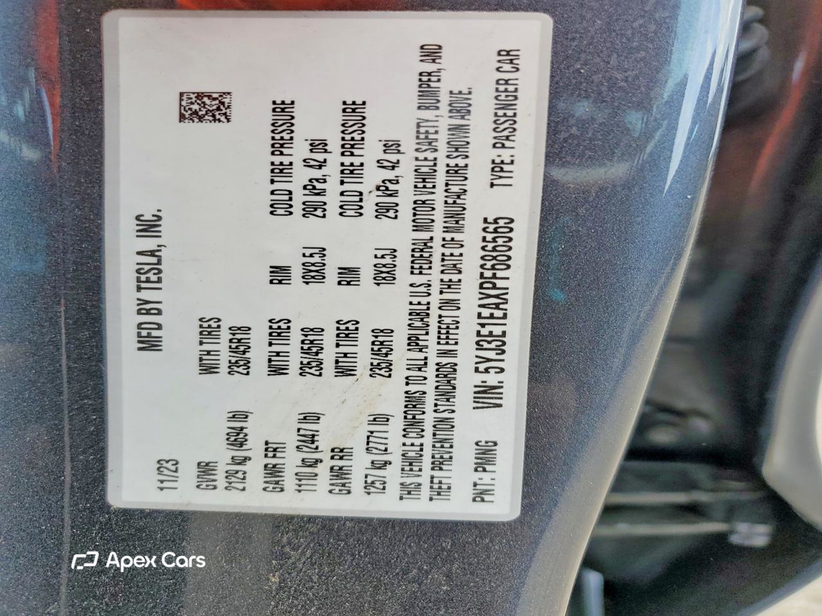 Tesla Model 3 2023