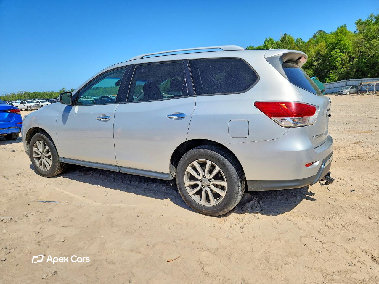 Nissan Pathfinder 2016