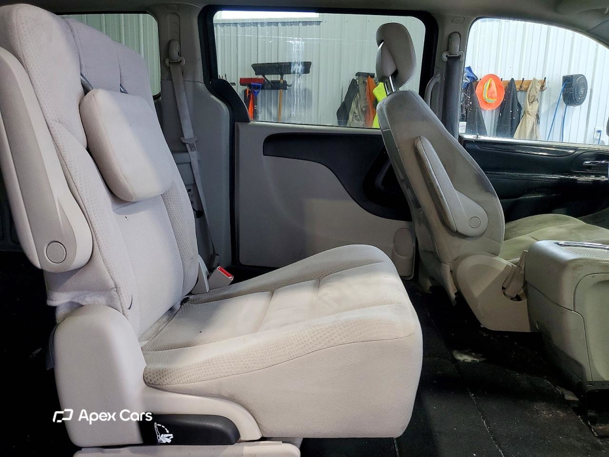 Dodge Caravan 2016