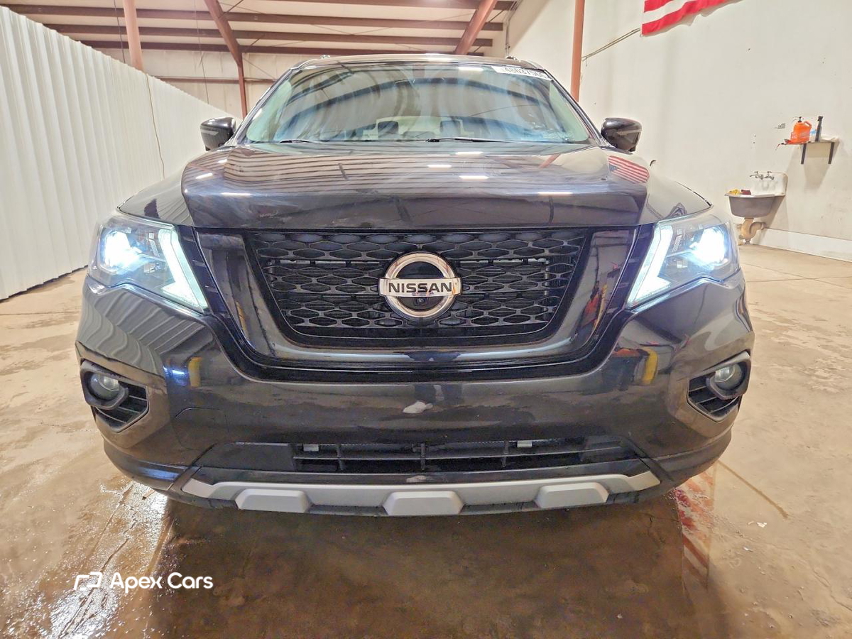 Nissan Pathfinder 2019