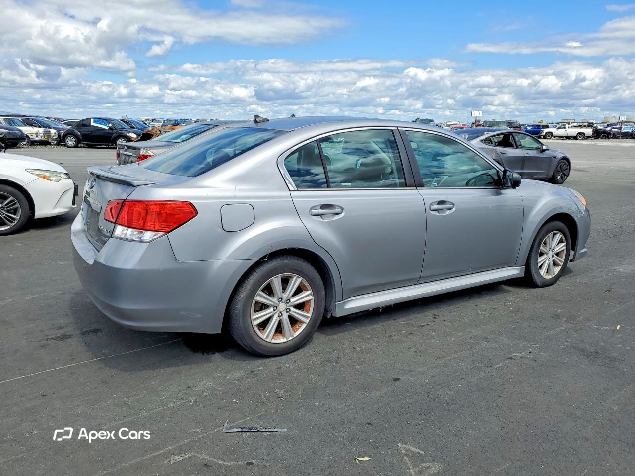 Subaru Legacy 2011
