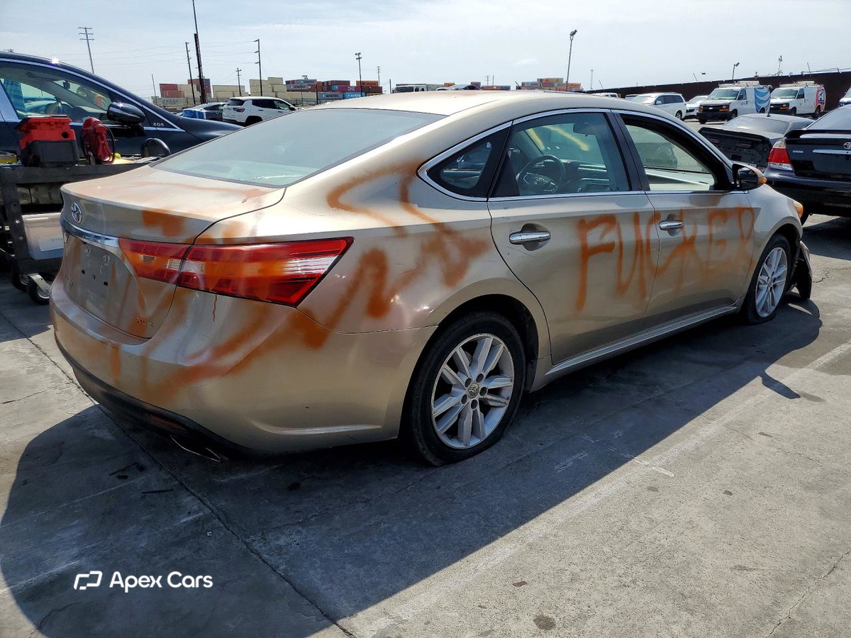 Toyota Avalon 2013