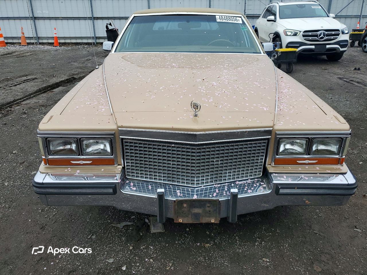 Cadillac Brougham 1987