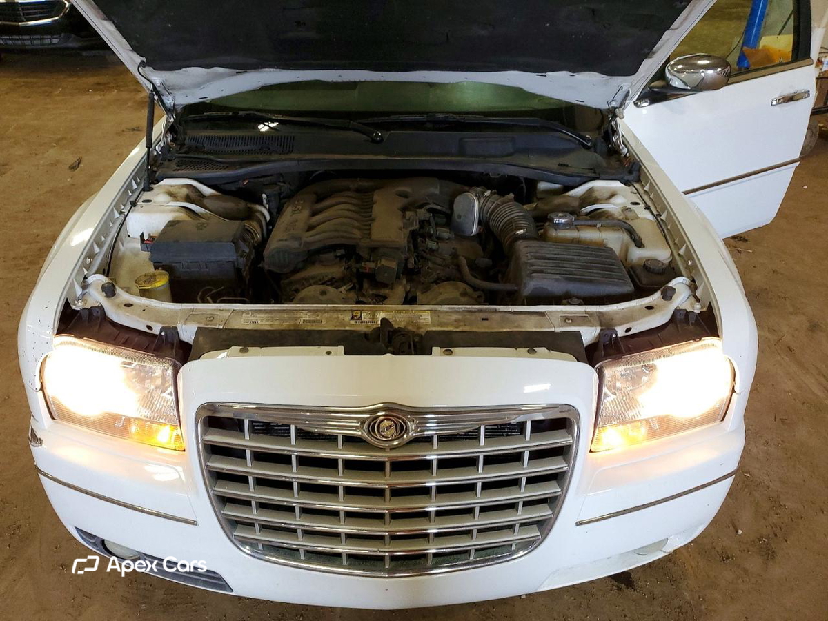 Chrysler 300 2010