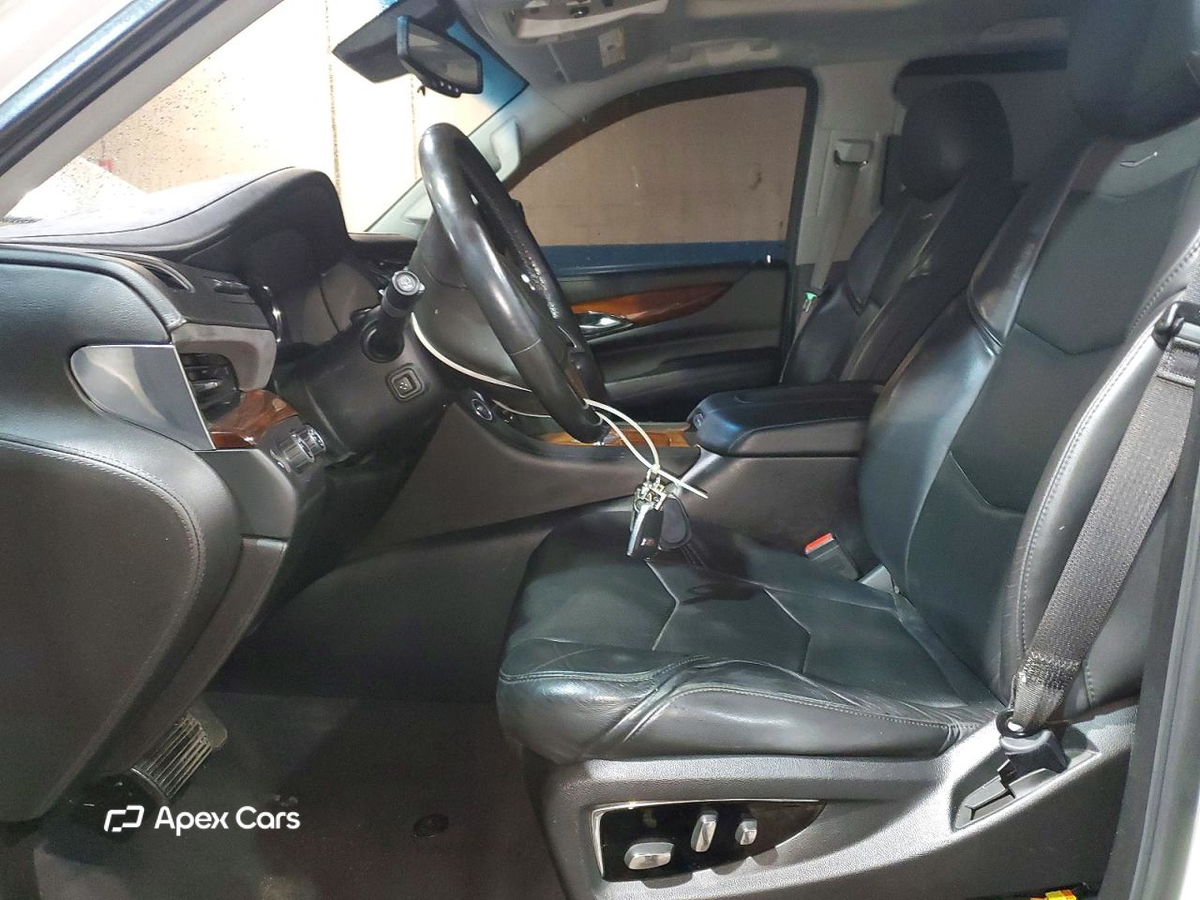 Cadillac Escalade 2016