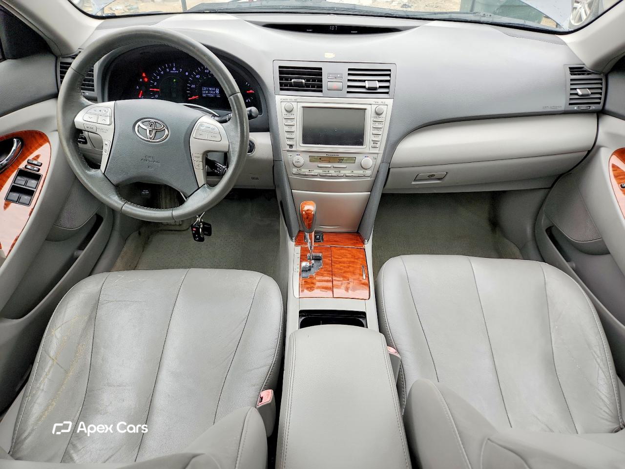 Toyota Camry 2011