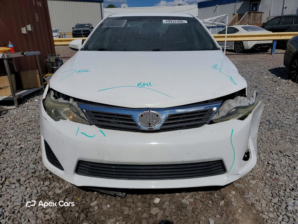 Toyota Camry 2012