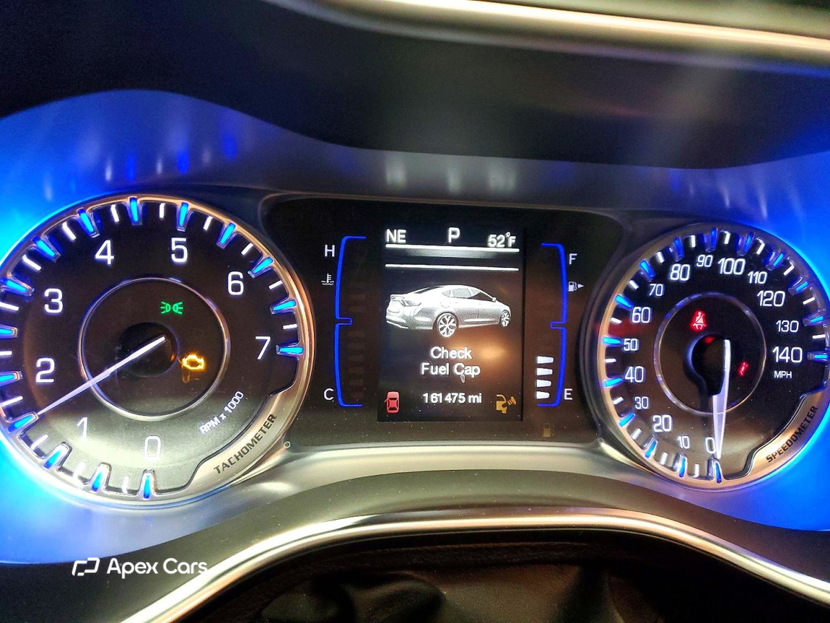 Chrysler 200 2015