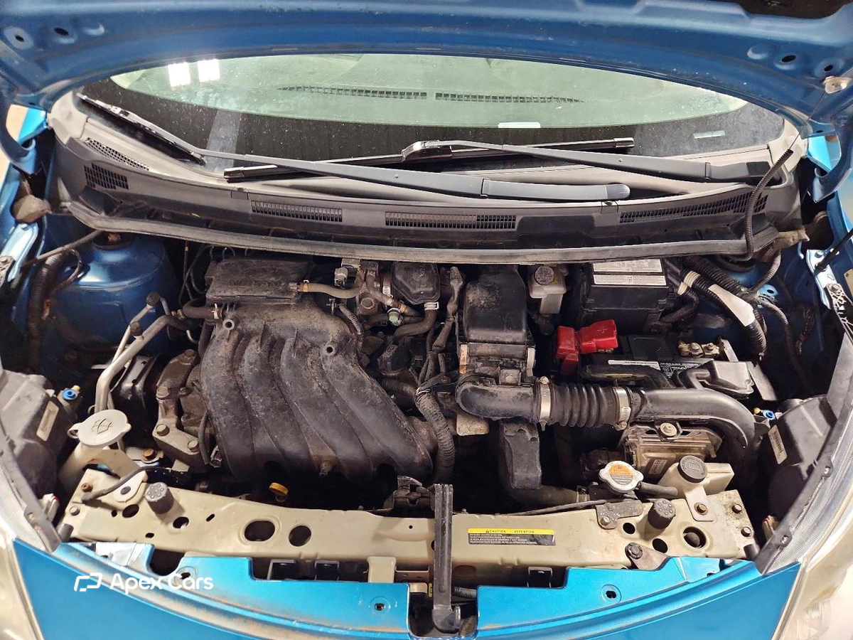 Nissan Versa 2015