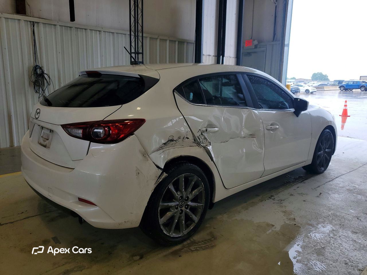 Mazda 3 2018