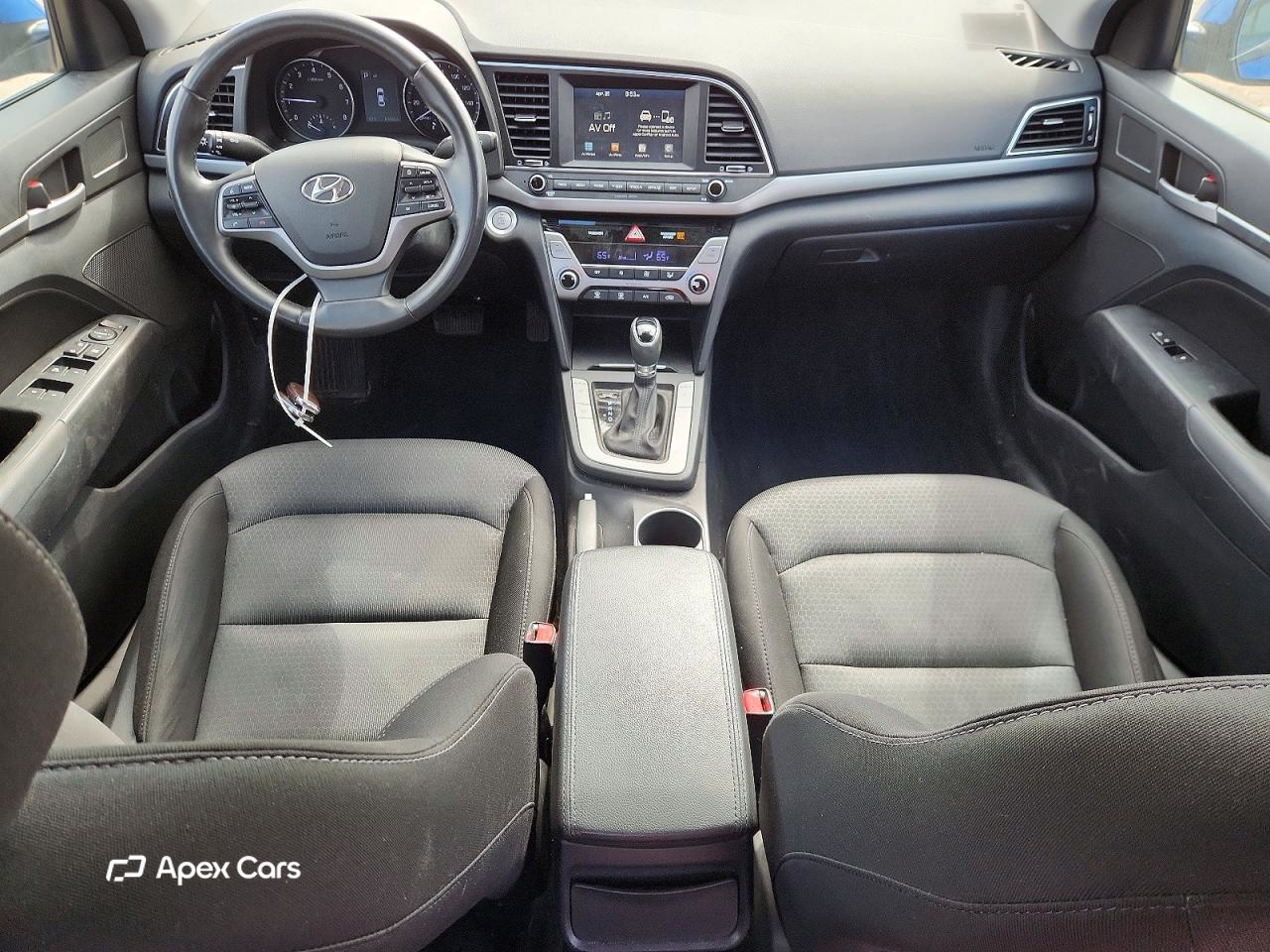 Hyundai Elantra 2017
