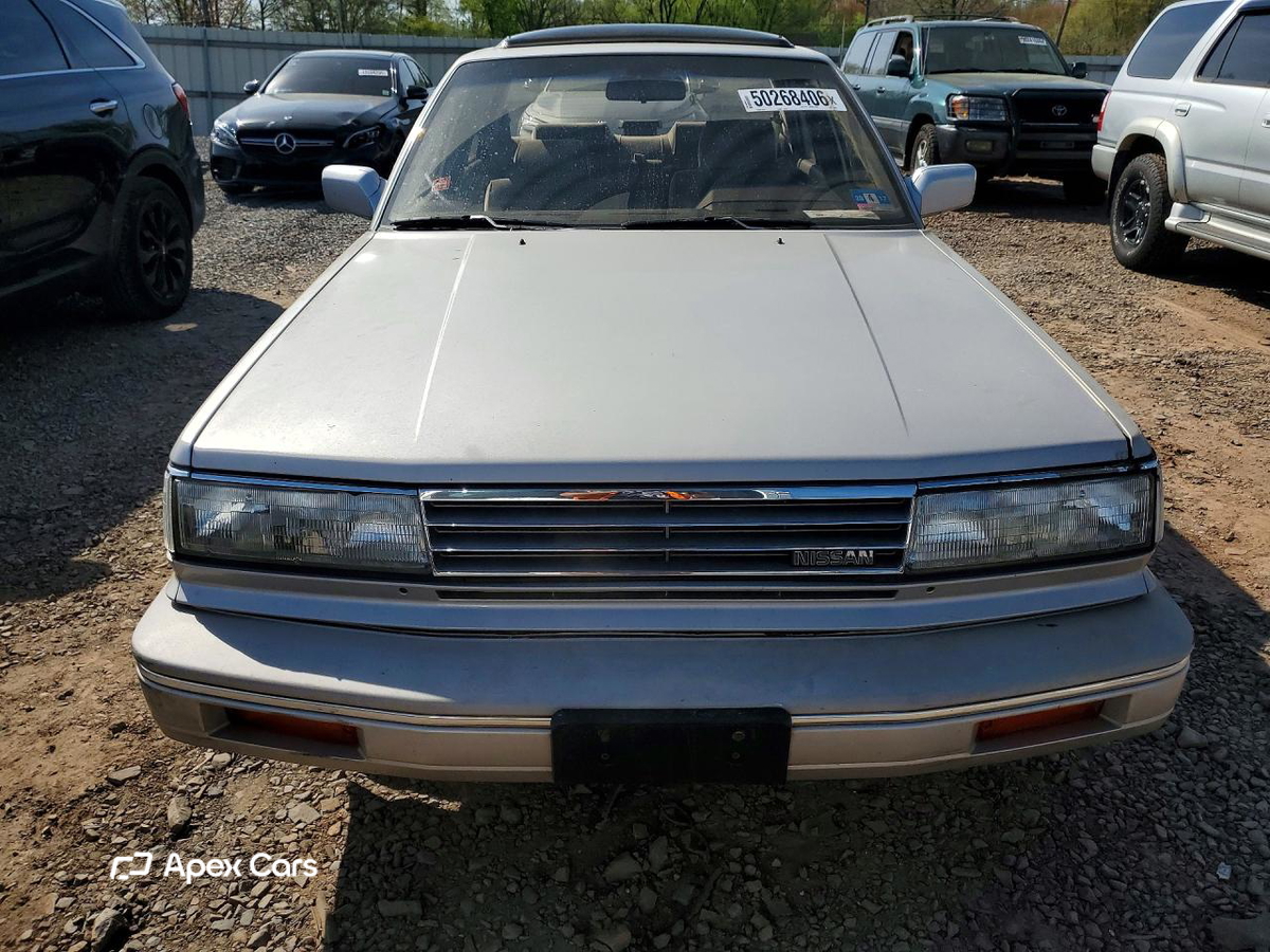 Nissan Maxima 1987