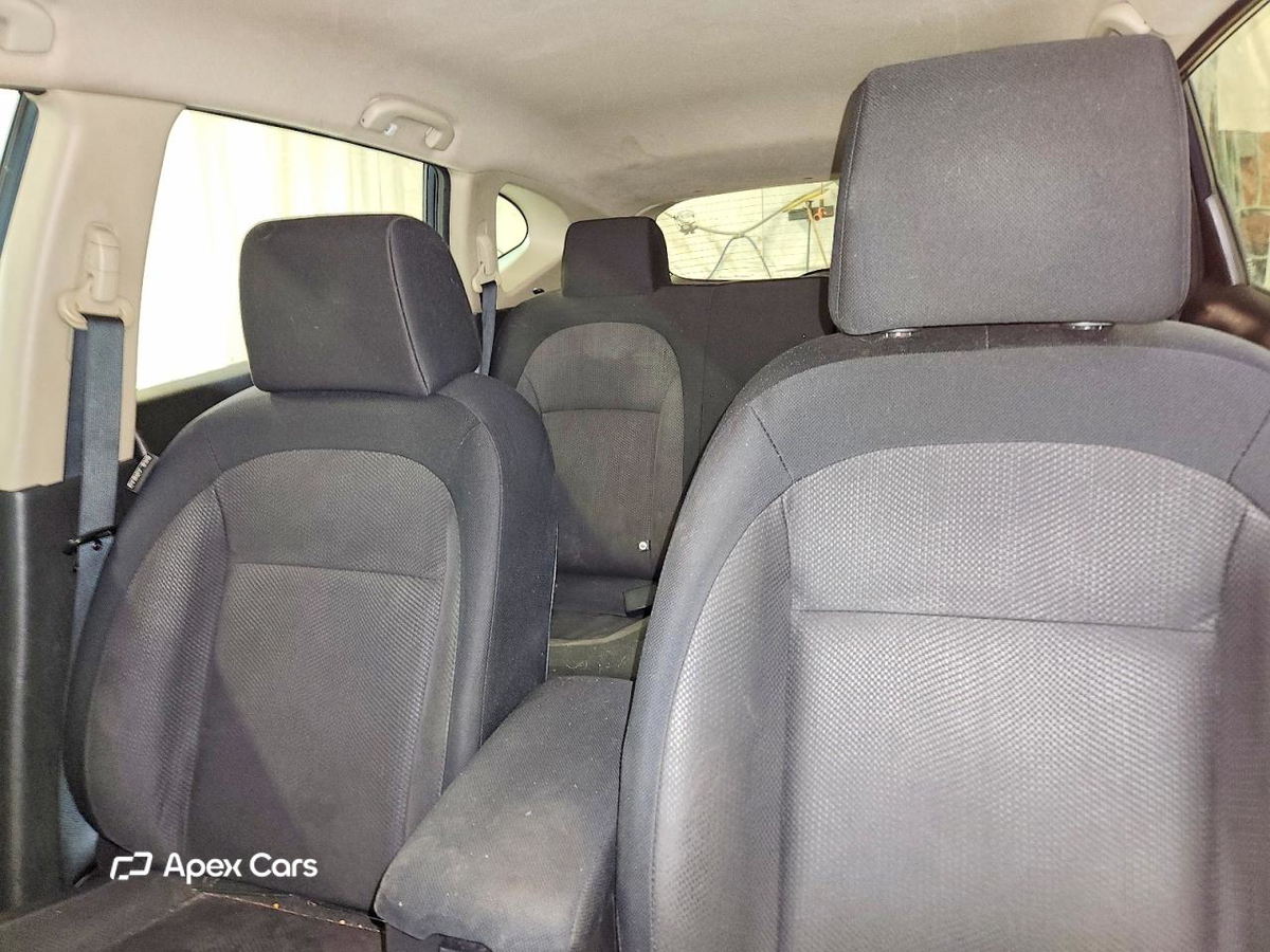 Nissan Rogue 2012