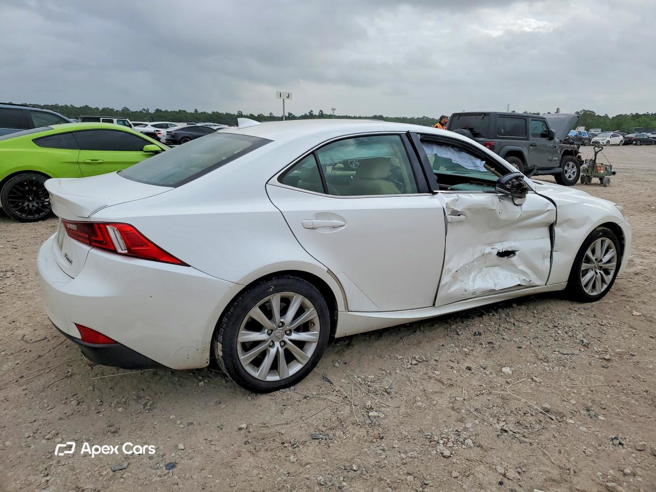 Lexus IS 2016