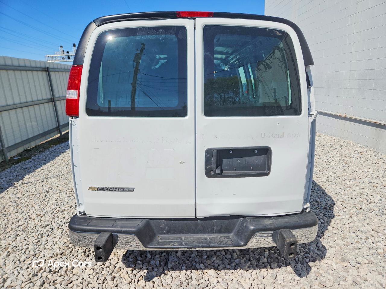 Chevrolet Express 2024