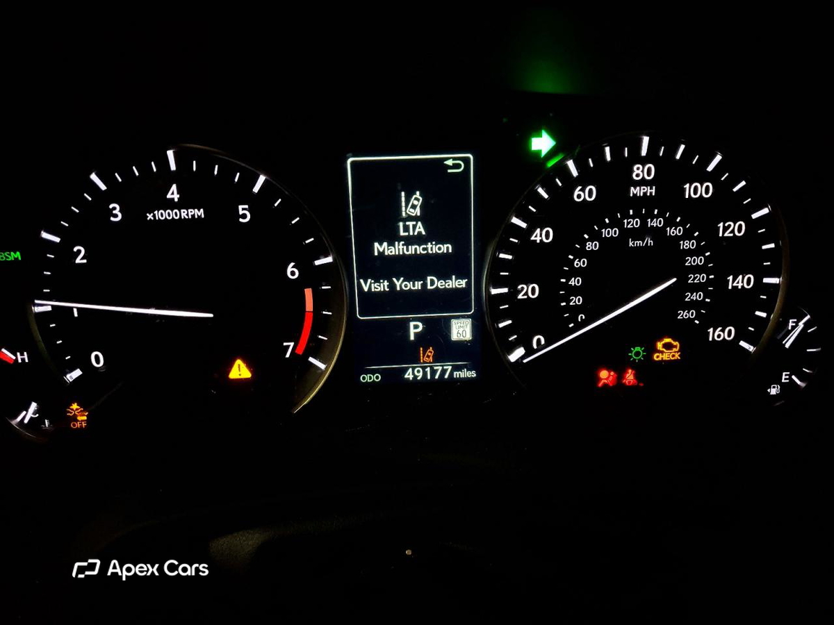 Lexus RX 2022