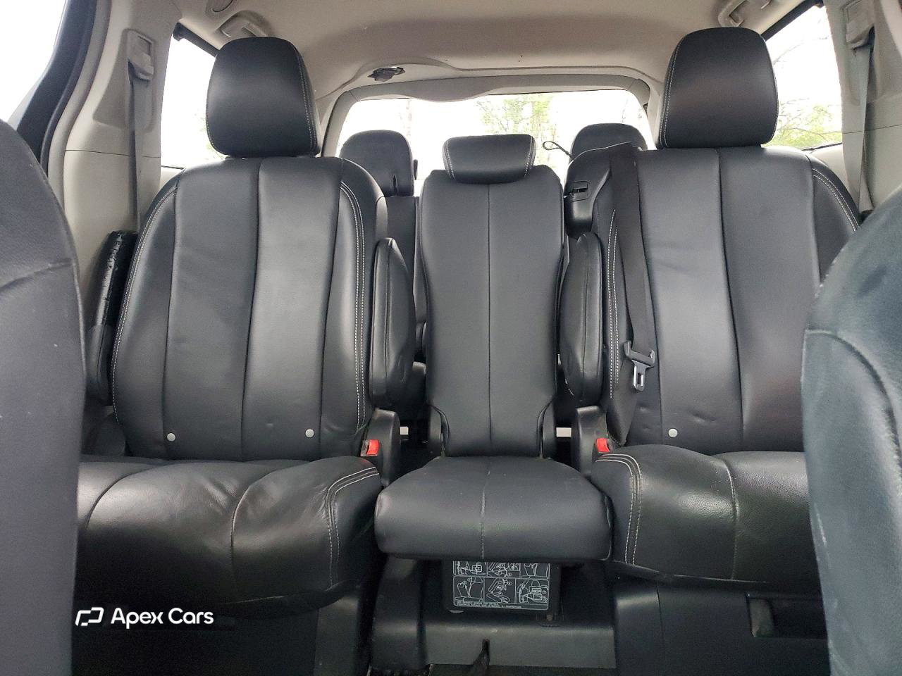 Toyota Sienna 2012
